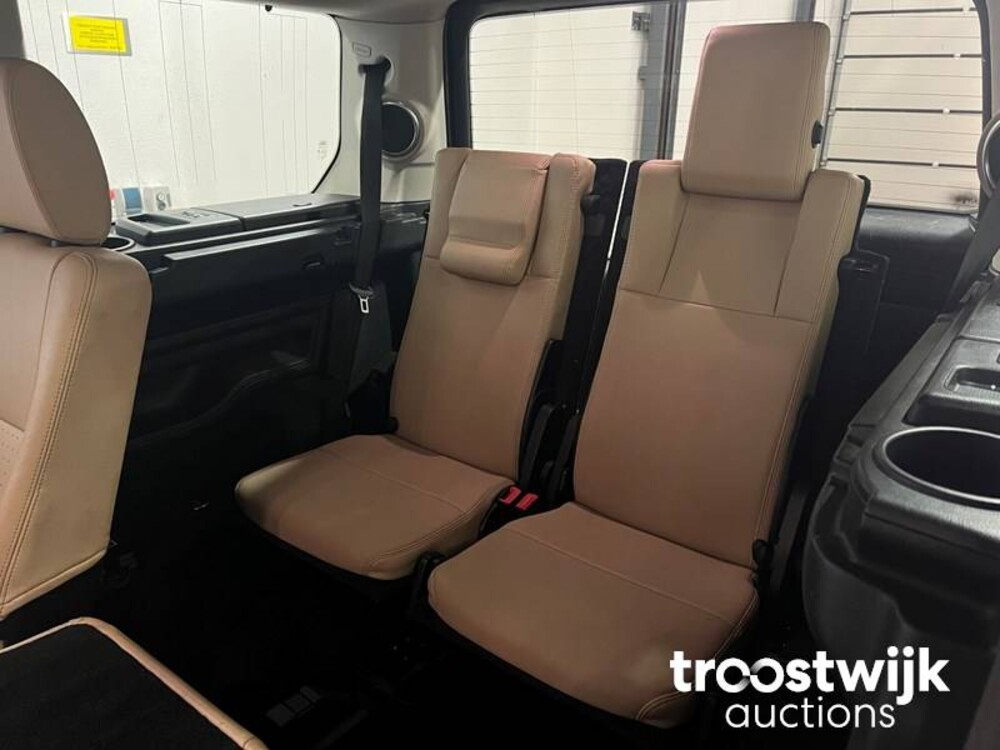 Land Rover Discovery 2.7 TdV6 HSE Premium 7-pers 190pk 2008, 98-ZG-XX