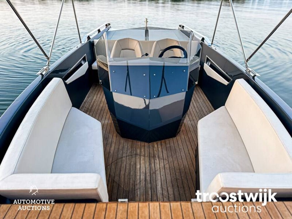 Frauscher 686 Lido 225pk V6 Volvo Penta DUOPROP