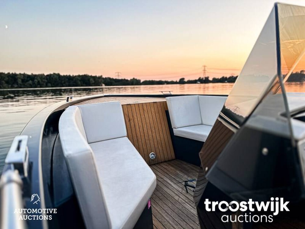 Frauscher 686 Lido 225pk V6 Volvo Penta DUOPROP