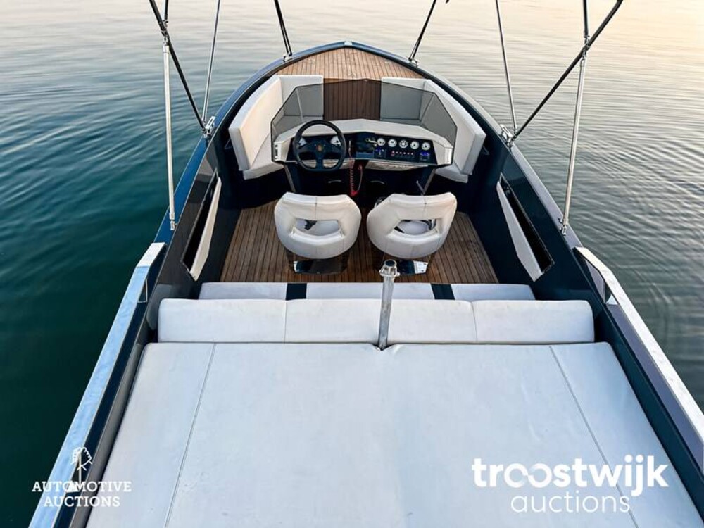 Frauscher 686 Lido 225pk V6 Volvo Penta DUOPROP