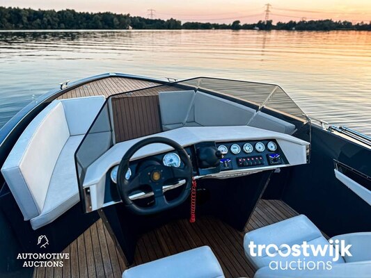 Frauscher 686 Lido 225hp V6 Volvo Penta DUOPROP