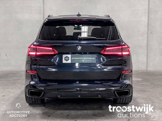 BMW M50d High Executive 400pk 2019, J-024-JS