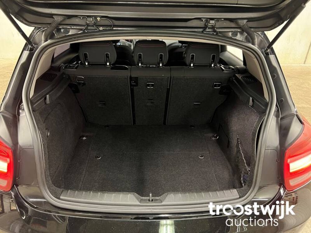 BMW 118i Sportline Business F20  1-serie 170pk 2012, J-413-GL