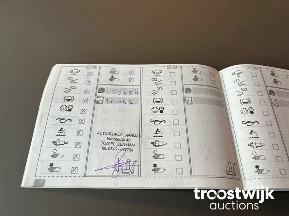 BMW 118i Sportline Business F20  1-serie 170pk 2012, J-413-GL