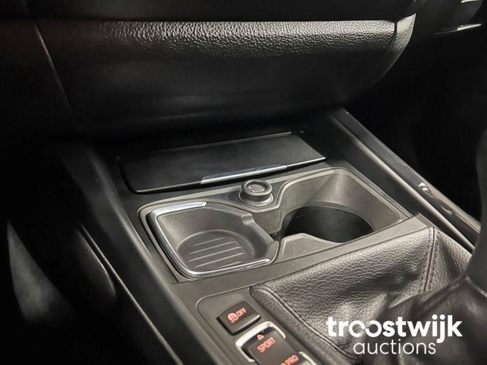 BMW 118i Sportline Business F20  1-serie 170pk 2012, J-413-GL