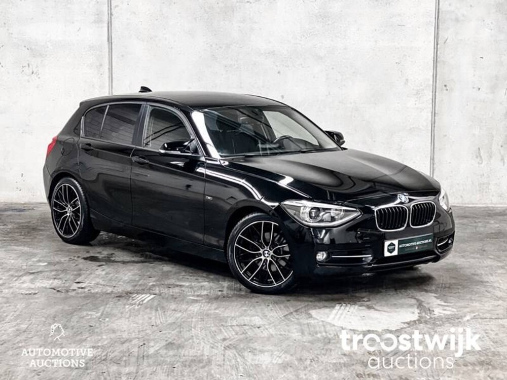 BMW 118i Sportline Business F20  1-serie 170pk 2012, J-413-GL