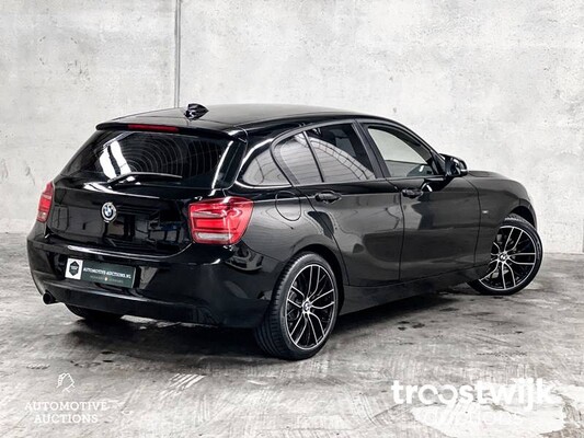 BMW 118i Sportline Business F20  1-serie 170pk 2012, J-413-GL