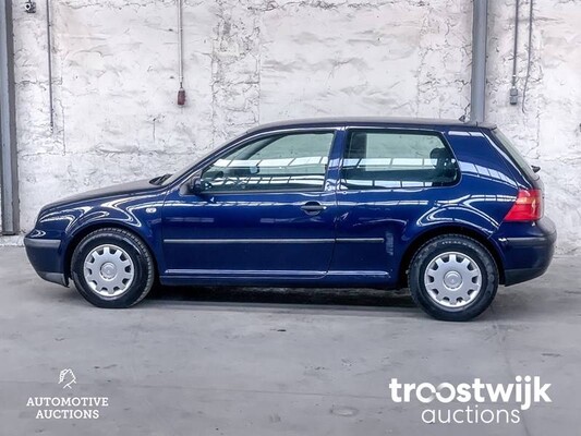 Volkswagen Golf 1.6-16V Trendline 105pk 2000, -Orig.NL-, 83-GJ-RB