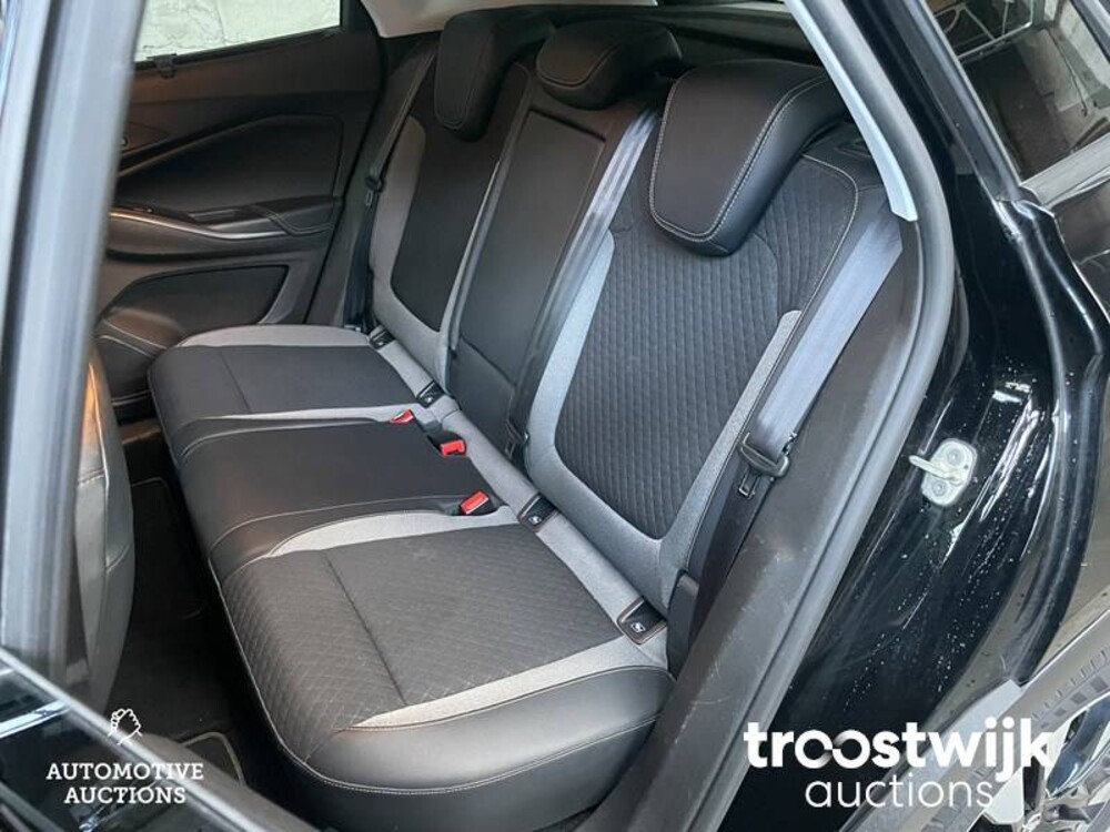 Opel Grandland X 1.2 Turbo Innovation 131pk 2019, H-658-PK