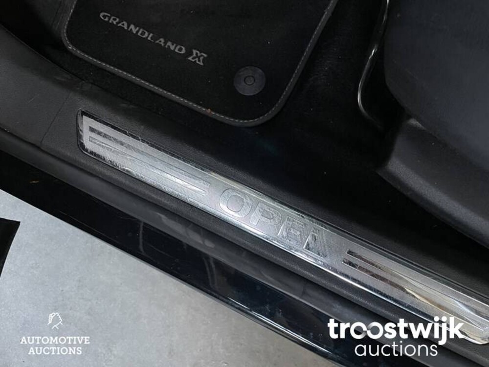 Opel Grandland X 1.2 Turbo Innovation 131pk 2019, H-658-PK
