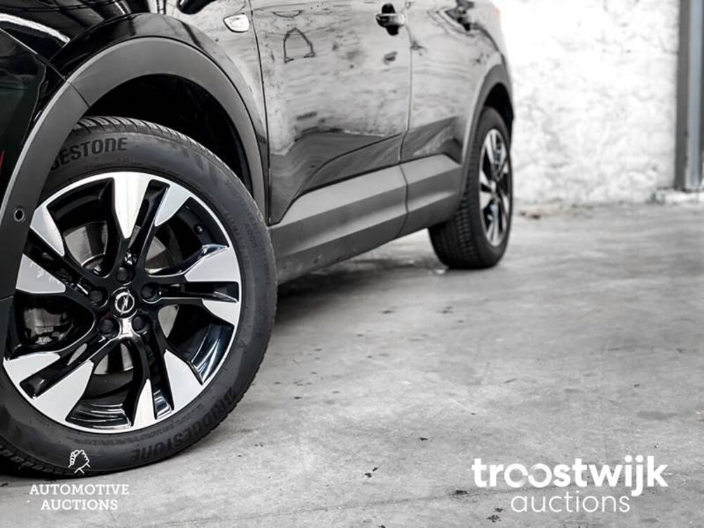 Opel Grandland X 1.2 Turbo Innovation 131pk 2019, H-658-PK