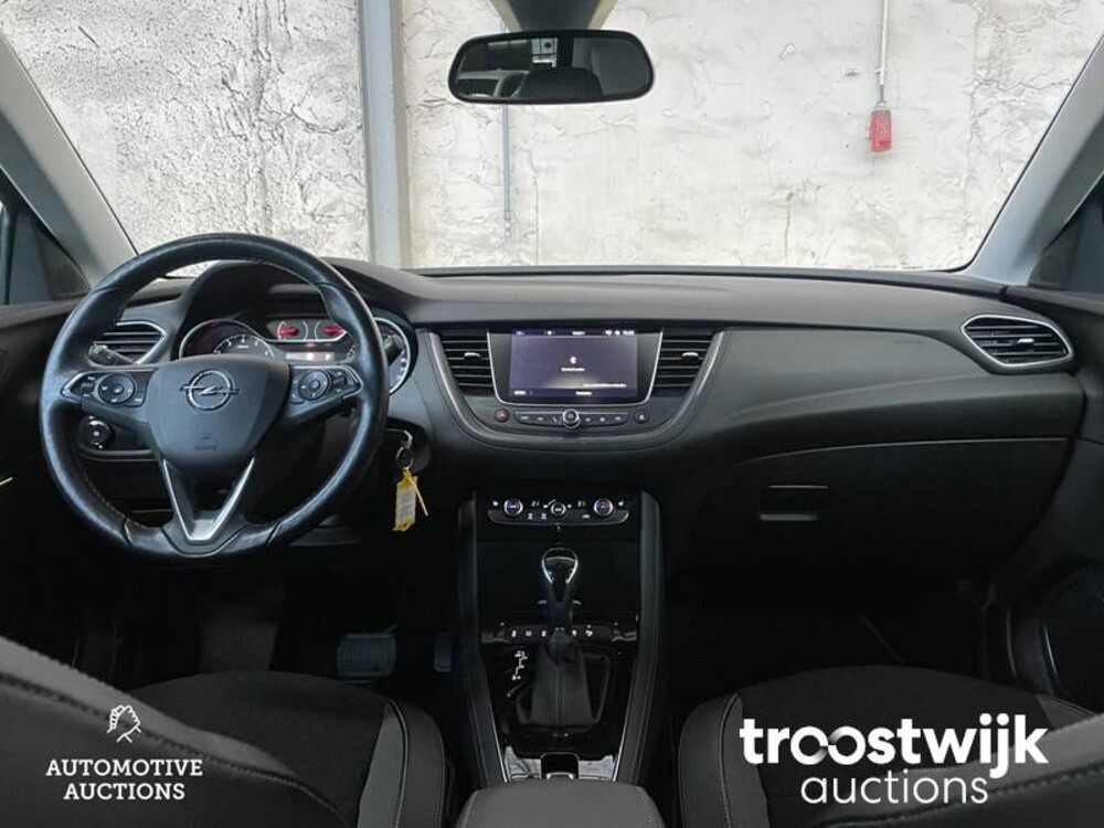 Opel Grandland X 1.2 Turbo Innovation 131pk 2019, H-658-PK