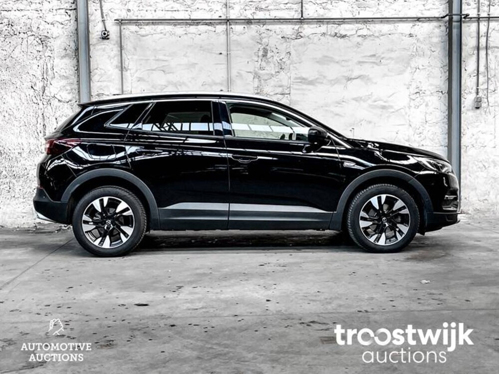 Opel Grandland X 1.2 Turbo Innovation 131pk 2019, H-658-PK
