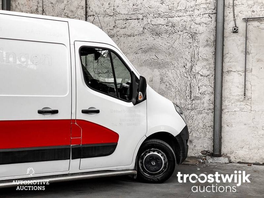 Renault Master T33 2.3 dCi L2H2 Bedrijfswagen