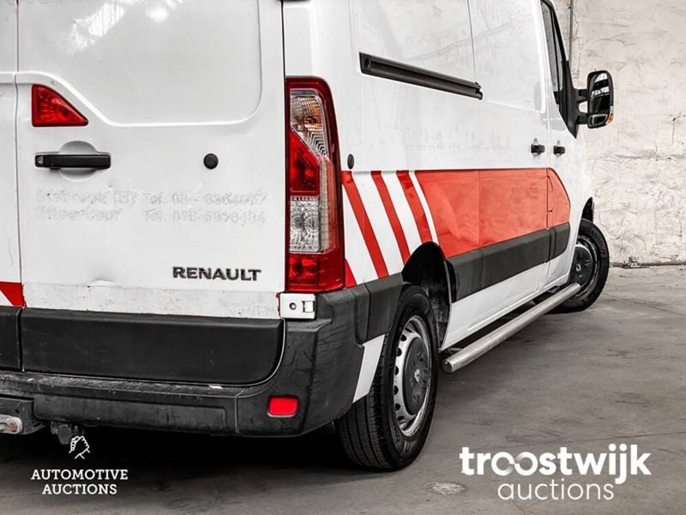 Renault Master T33 2.3 dCi L2H2 Bedrijfswagen
