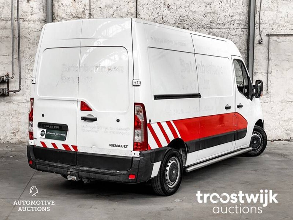 Renault Master T33 2.3 dCi L2H2 Bedrijfswagen