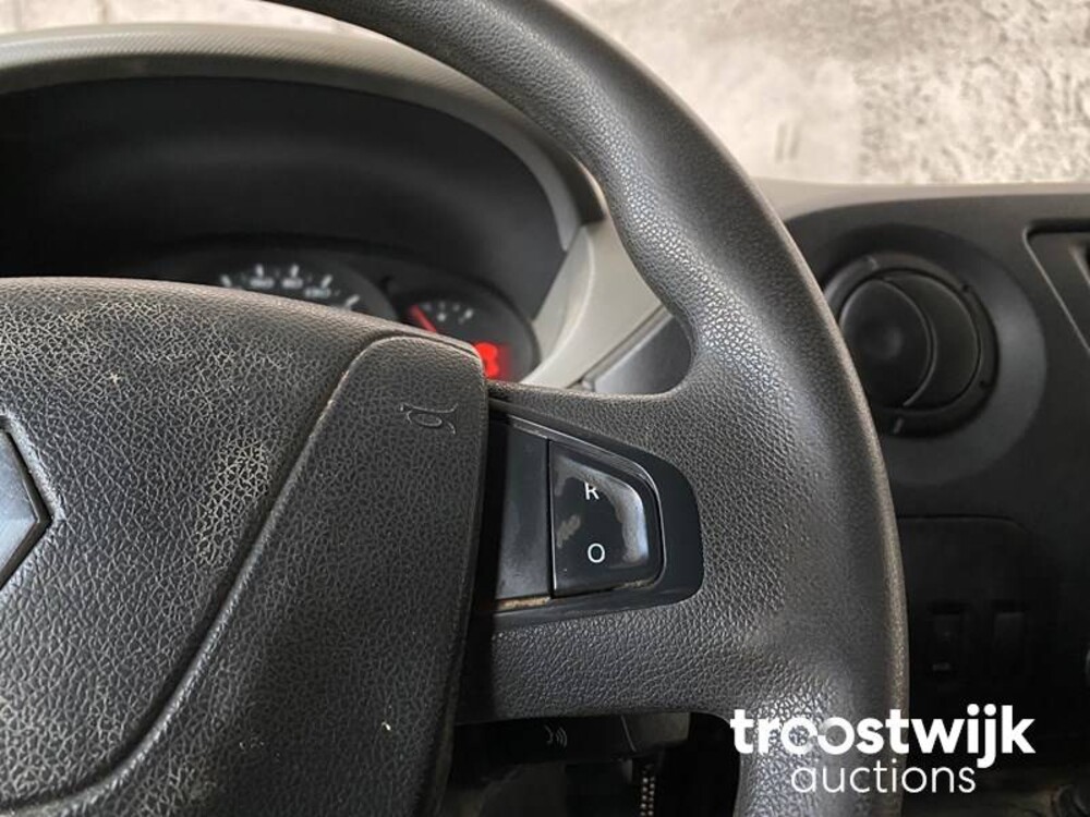 Renault Master T33 2.3 dCi L2H2 Bedrijfswagen