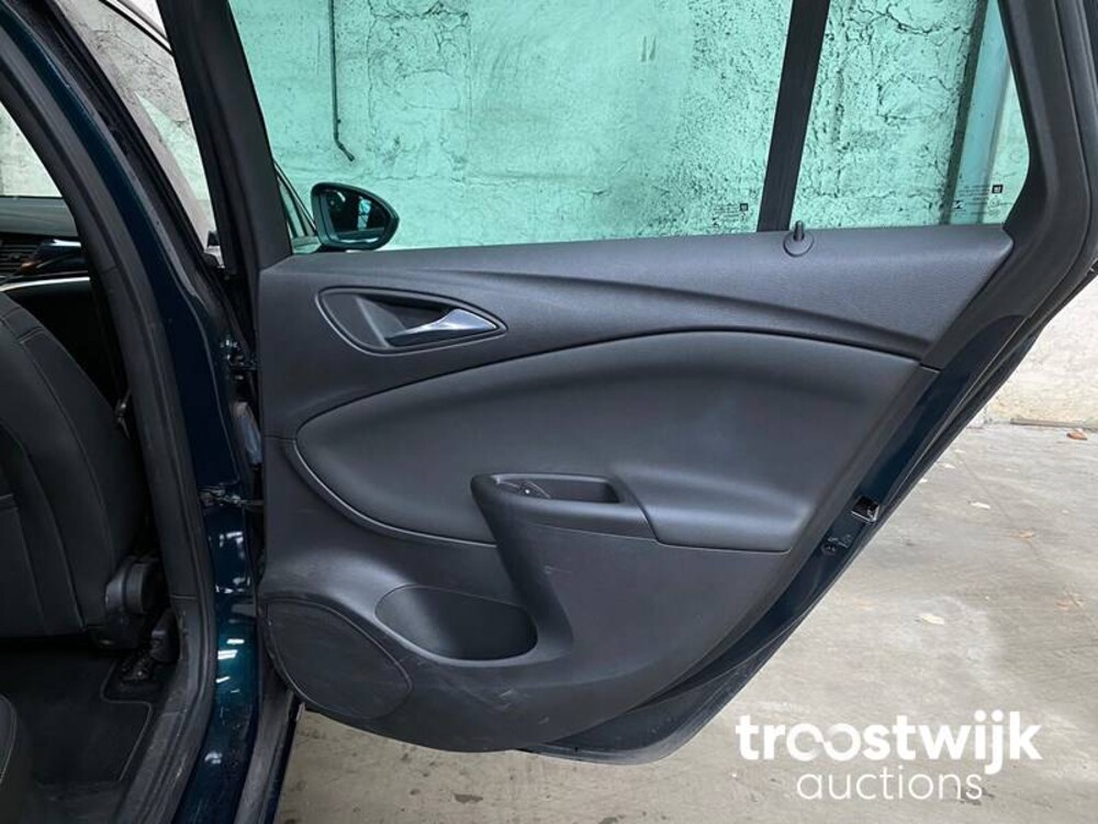 Opel Astra Sports Tourer 1.4 Innovation 150pk 2018 -Orig. NL-, TL-455-Z