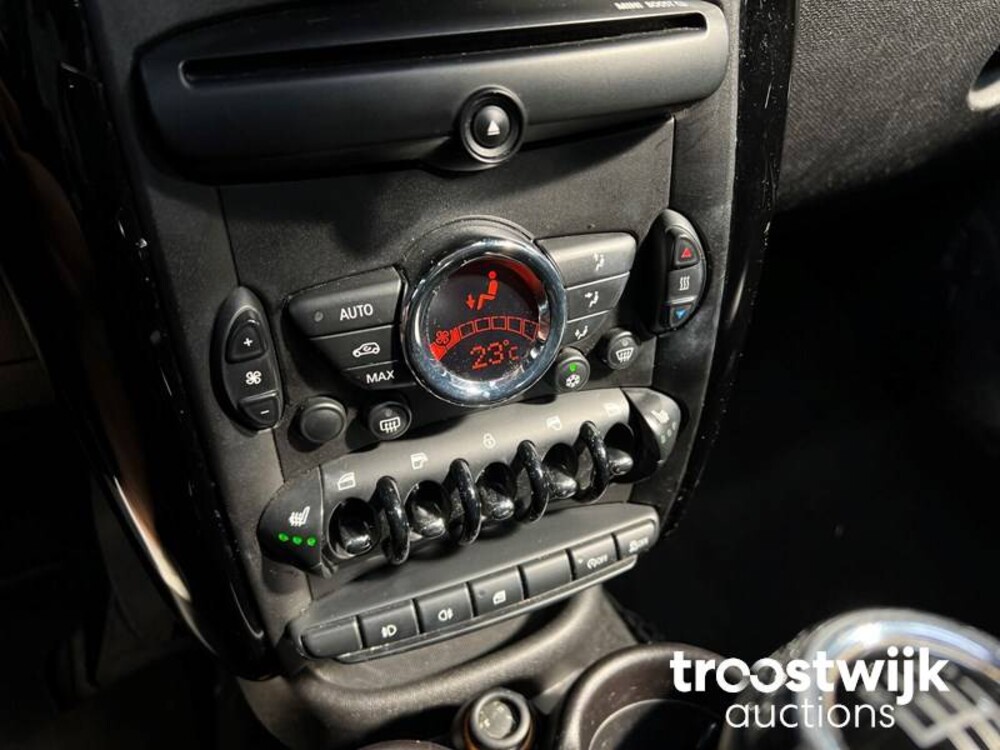 Mini Countryman 1.6 Cooper Chili 122pk 2011, -Orig.NL-, 73-SGB-1