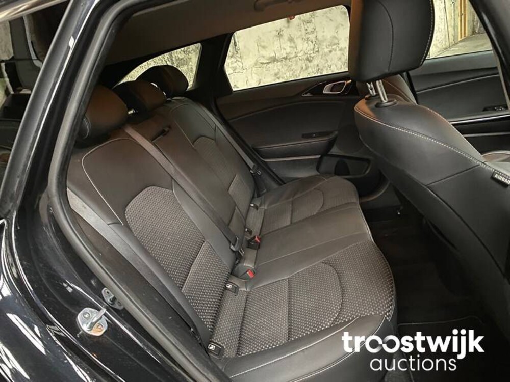 Kia Ceed Sportswagon 1.0 T-GDi 120pk 2019 -Orig. NL-, ZP-521-T