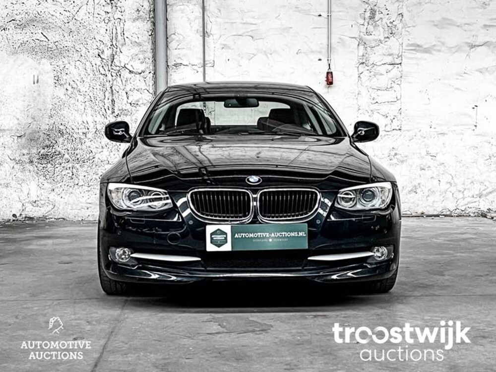 BMW 320i Coupe Corporate Lease Business Line Sport 163pk 2011, S-804-SB