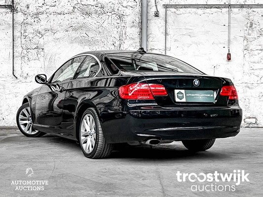 BMW 320i Coupe Corporate Lease Business Line Sport 163pk 2011, S-804-SB