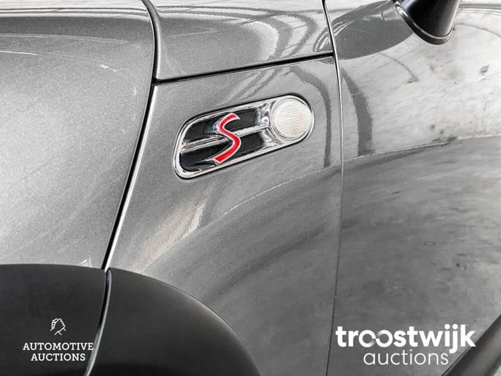 Mini Cooper S Chili 1.6 163pk 2002, 77-LN-BR