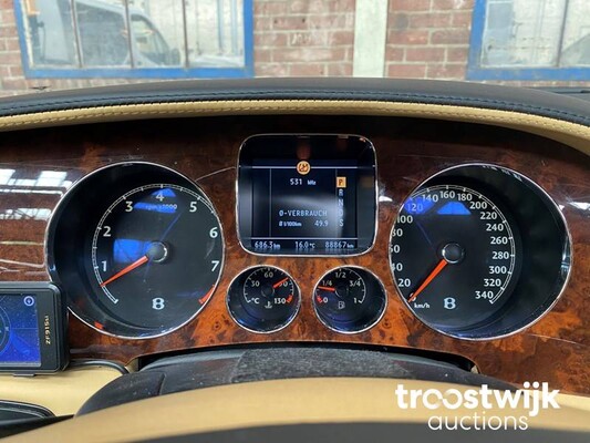 Bentley Continental Flying Spur 6.0 W12 560pk 2006 -Youngtimer-