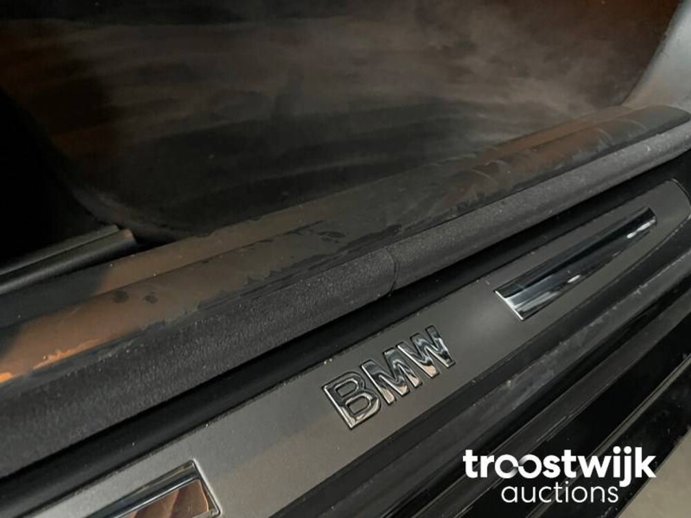 BMW 745i Executive E65 4.4 V8  2004 333pk -Youngtimer-