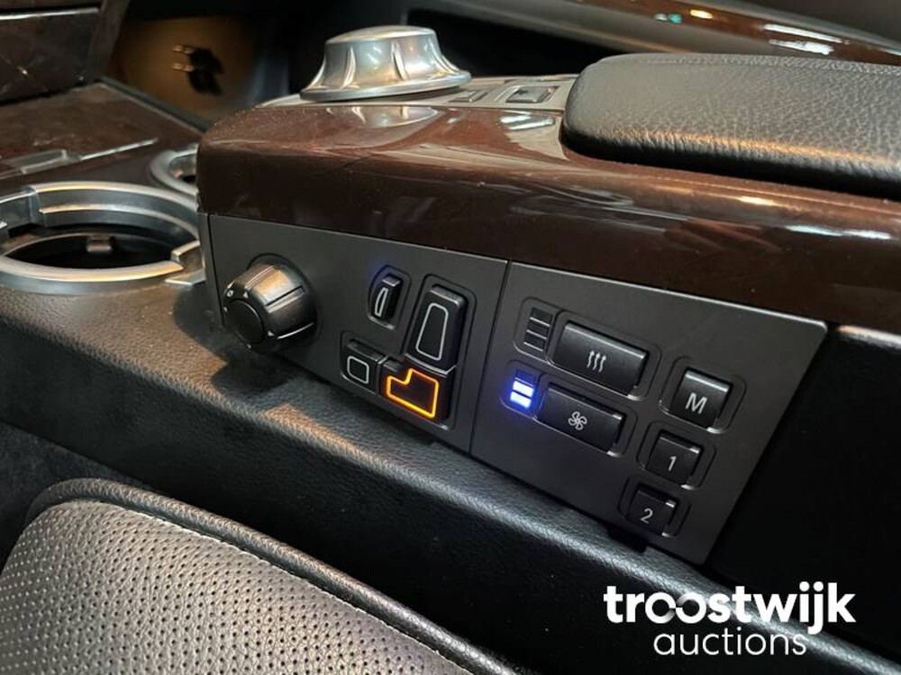 BMW 745i Executive E65 4.4 V8  2004 333pk -Youngtimer-