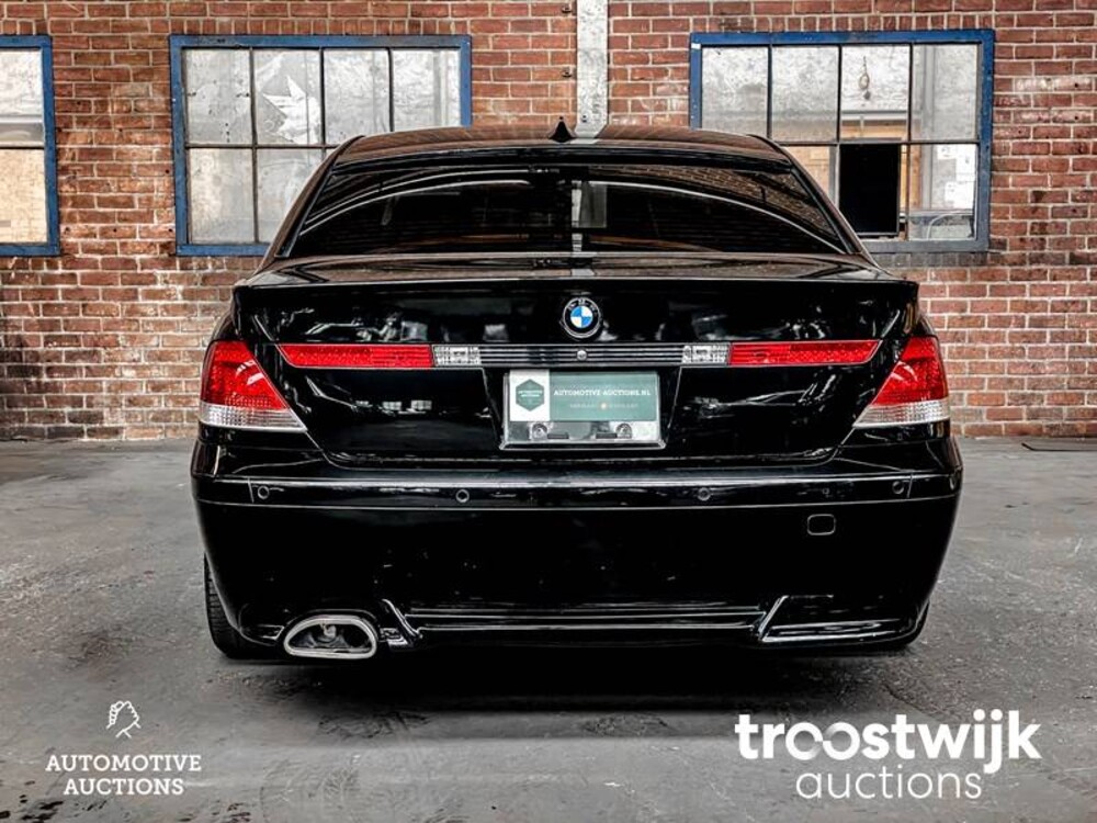 BMW 745i Executive E65 4.4 V8  2004 333pk -Youngtimer-