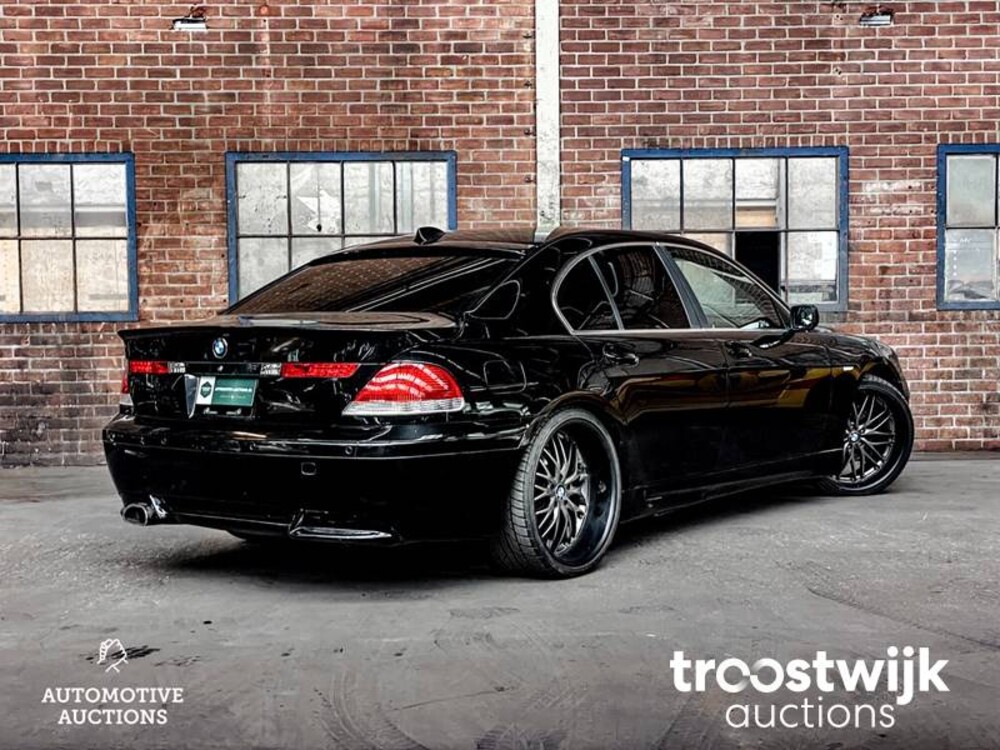 BMW 745i Executive E65 4.4 V8  2004 333pk -Youngtimer-