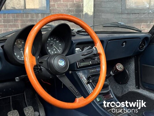 Alfa Romeo Spider 2.0 Veloce 128pk 1984, JD-XP-73