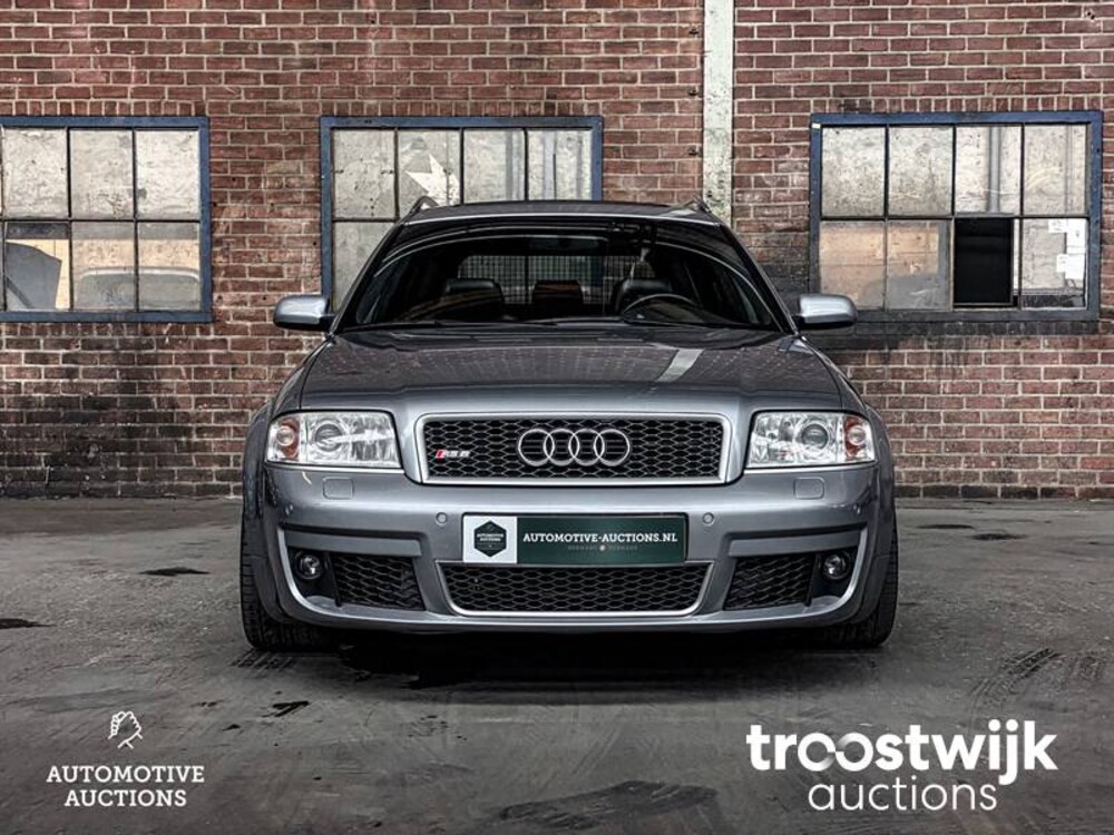 Audi RS6 4.2 quattro 450pk 2003, L-869-NH