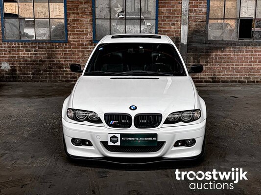 BMW 330i M-Sport Executive E46 SMG 231pk 2003 -Youngtimer-