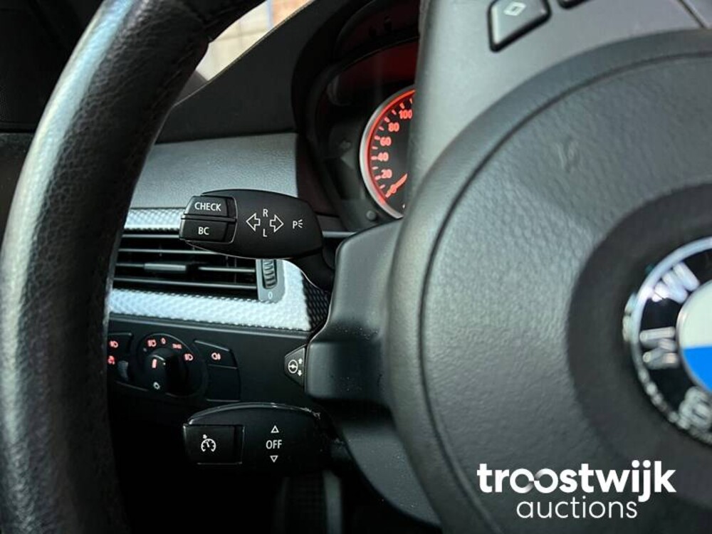 BMW 530i M-Sport E60  -Youngtimer- 231pk 2004 5-serie