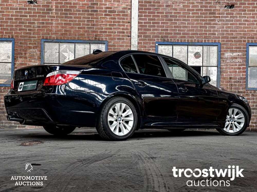 BMW 530i M-Sport Executive E60 258pk 2006 -Youngtimer-