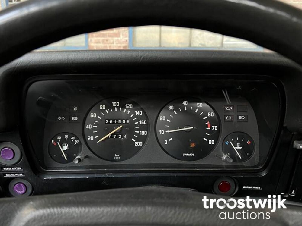 BMW 318 E21  98pk 1977, 80-YA-62