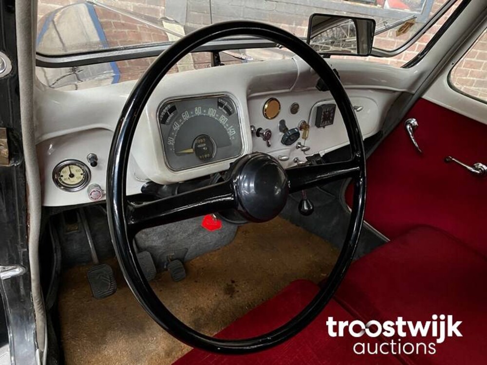 Citroen Traction Avant 11B 55pk 1956