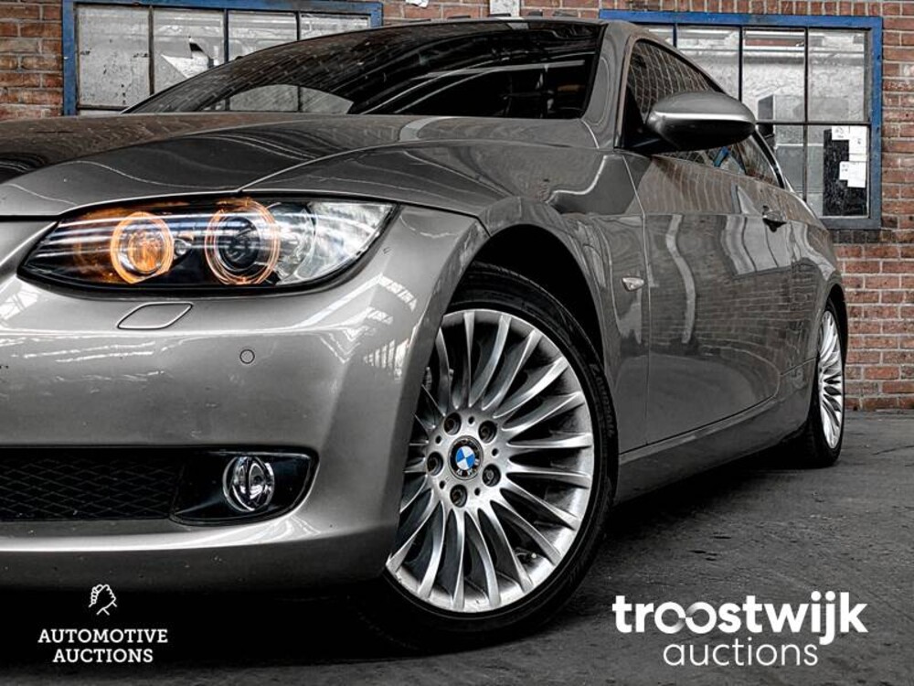 BMW 320i Coupe 163pk 3-Serie 2007