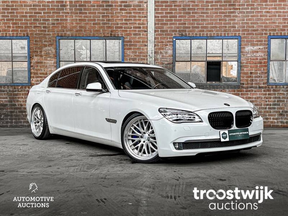 BMW 750Li  F02 4.4 7-serie 407pk 2010