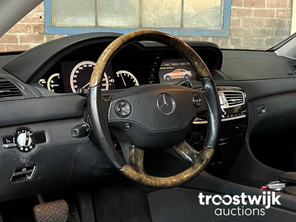 Mercedes-Benz CL500 5.5 V8 388pk 2007 -Youngtimer-