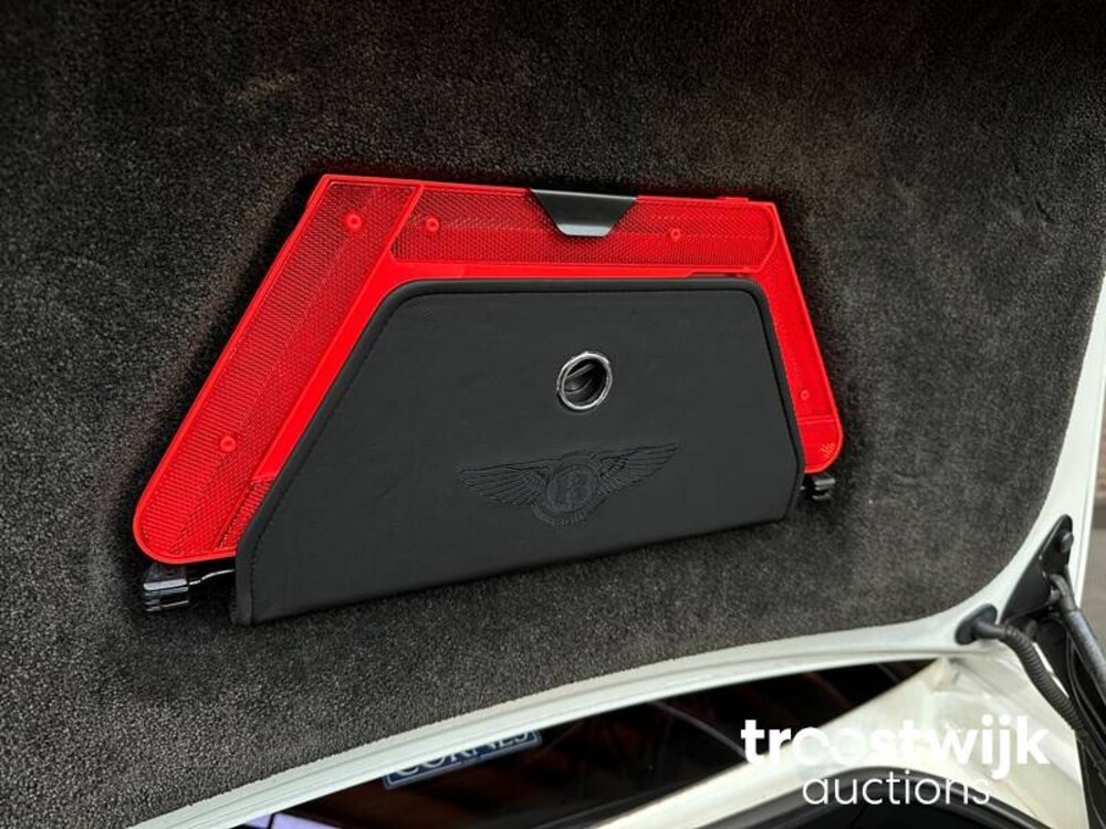 Bentley Continental Flying Spur 6.0 W12 560PK 2007 -Youngtimer