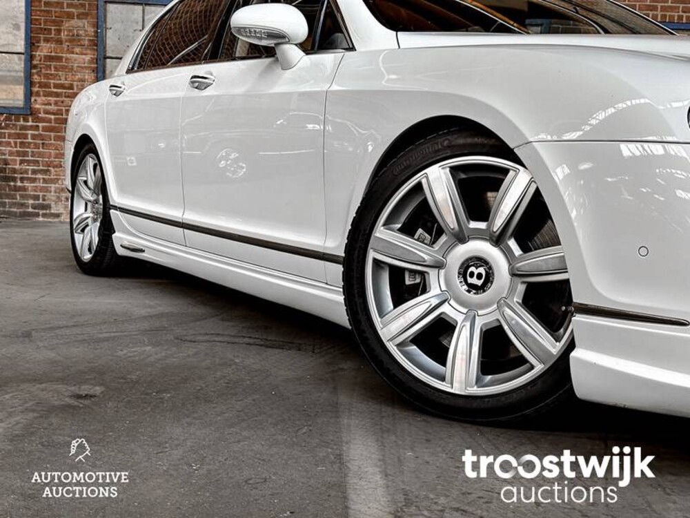 Bentley Continental Flying Spur 6.0 W12 560PK 2007 -Youngtimer