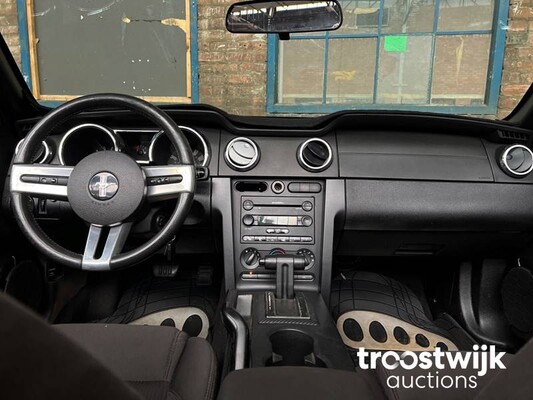 Ford Mustang Cabriolet 4.0 V6 Cabriolet 209pk 2007 -Youngtimer-