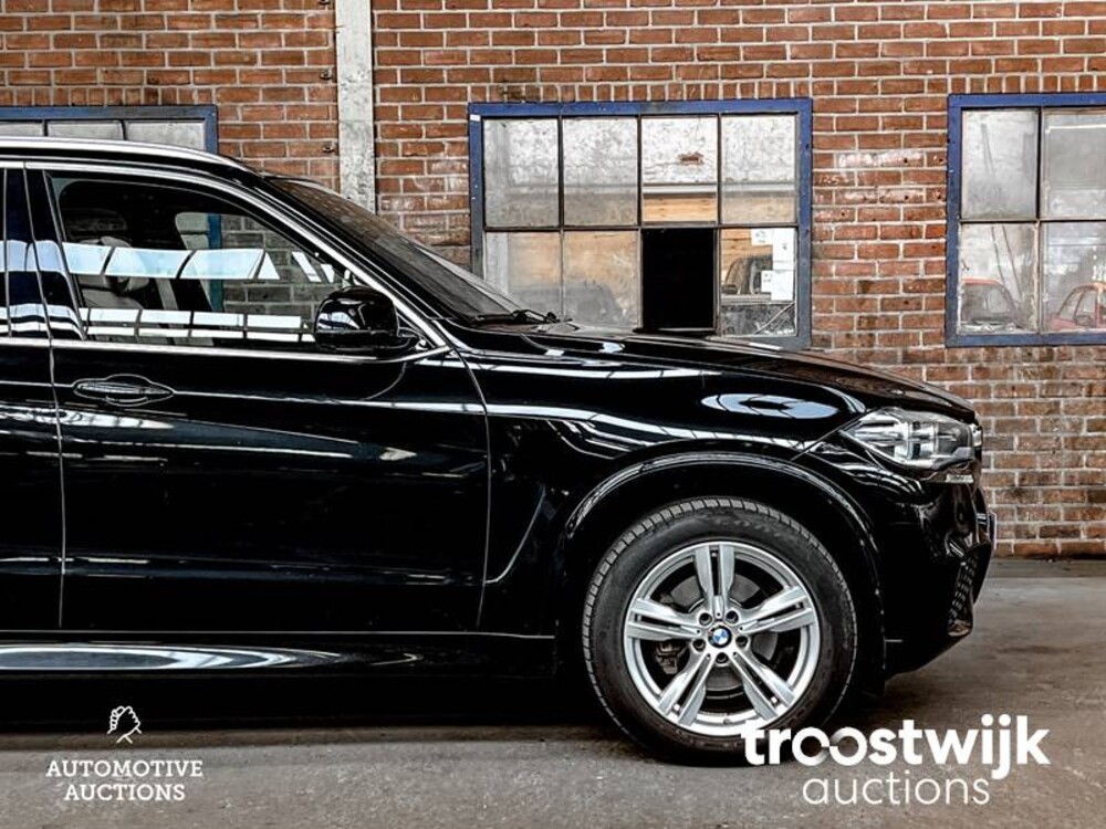 BMW X5 xDrive30d High Executive 258pk 2014 M-Sport 7-Zits Panoramadak - Trekhaak, XF-067-S