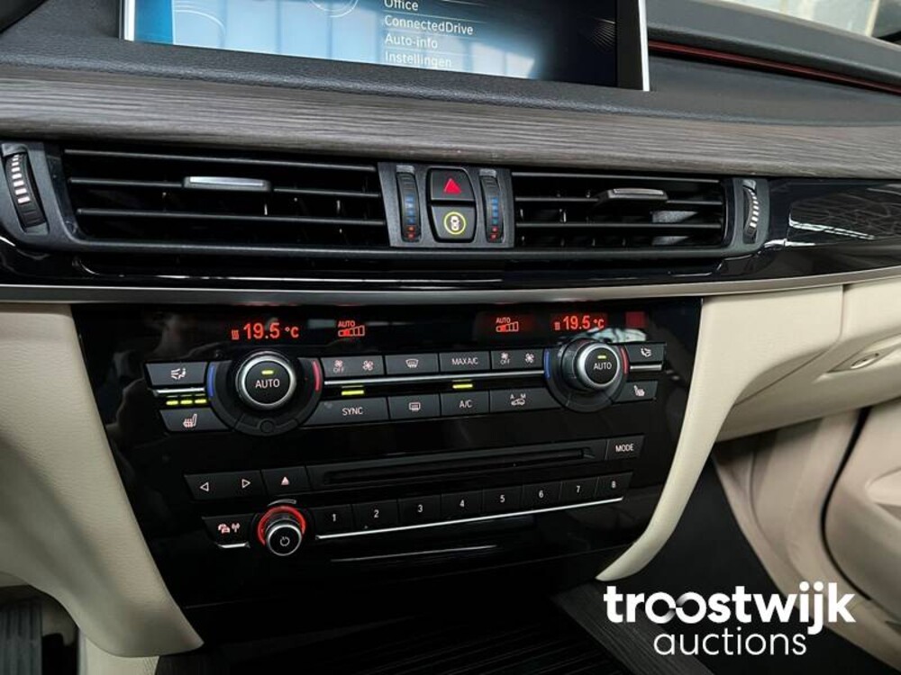 BMW X5 xDrive30d High Executive 258pk 2014 M-Sport 7-Zits Panoramadak - Trekhaak, XF-067-S