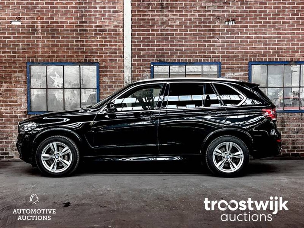 BMW X5 xDrive30d High Executive 258pk 2014 M-Sport 7-Zits Panoramadak - Trekhaak, XF-067-S