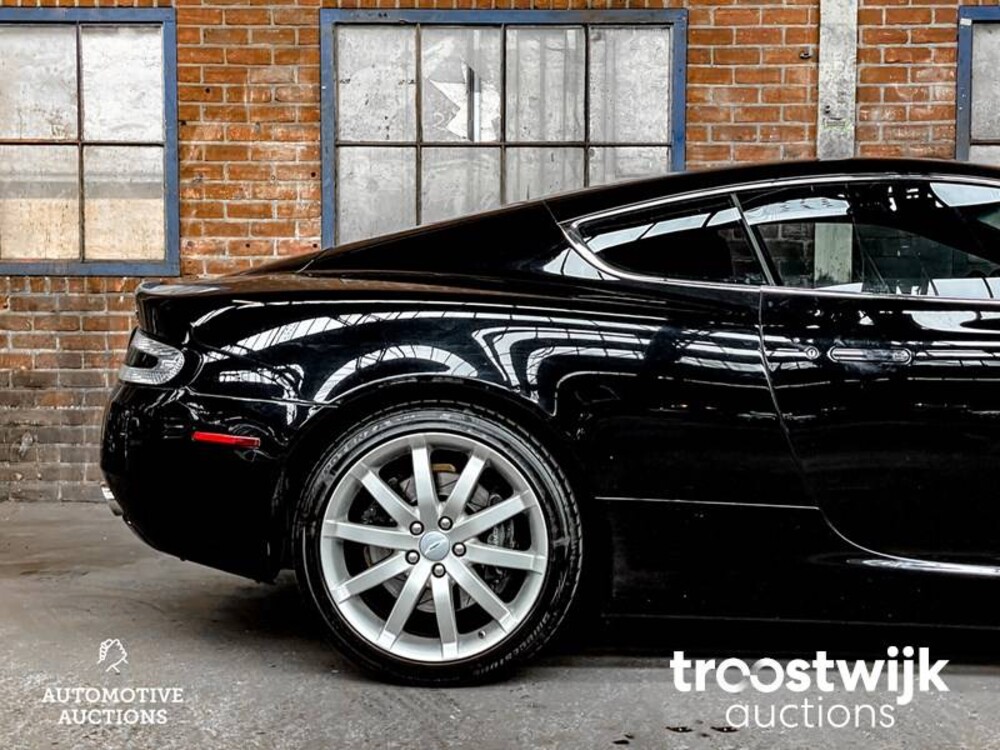 Aston Martin DB9 5.9 V12 457pk 2005 -Youngtimer-