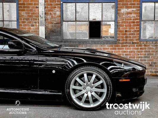 Aston Martin DB9 5.9 V12 457pk 2005 -Youngtimer-